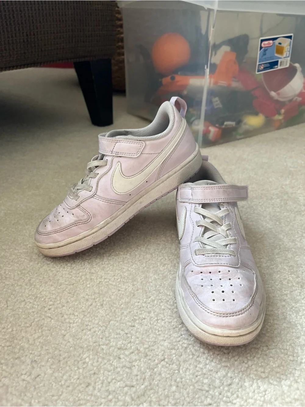 Nike good lightly